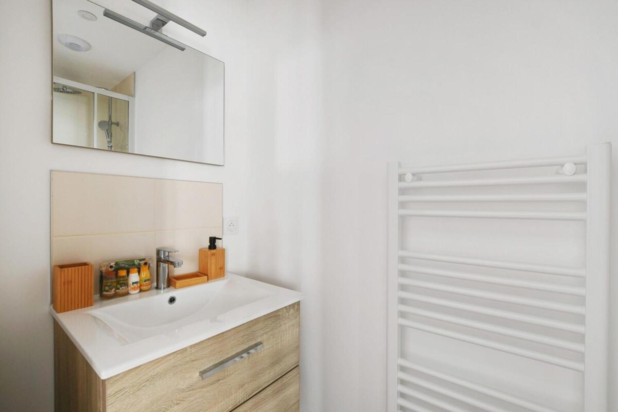 Flexliving - - Fessart * Paris